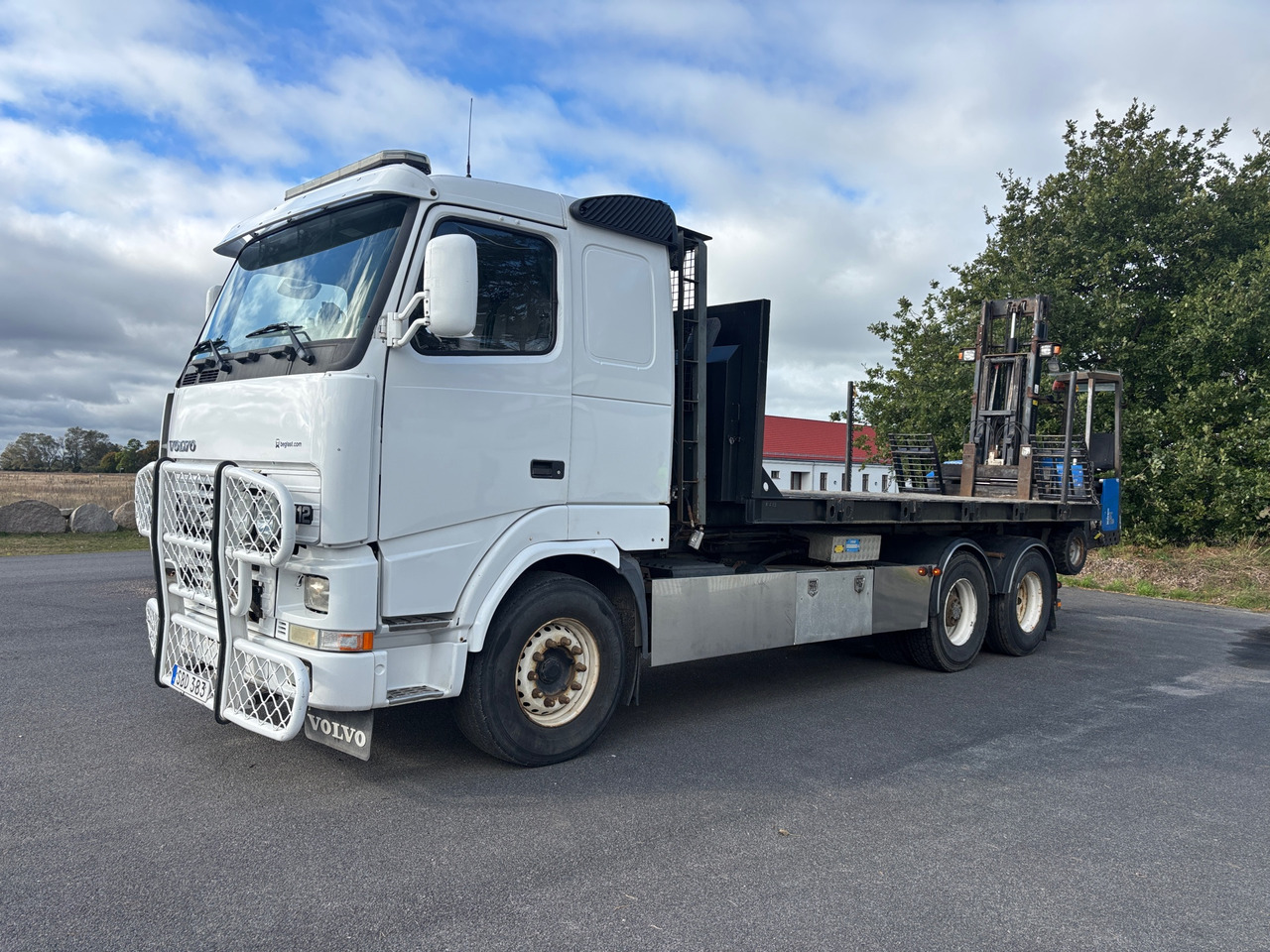 Volvo FH12 - Camión multibasculante: foto 1 Volvo FH12 - Camión multibasculante: foto 1