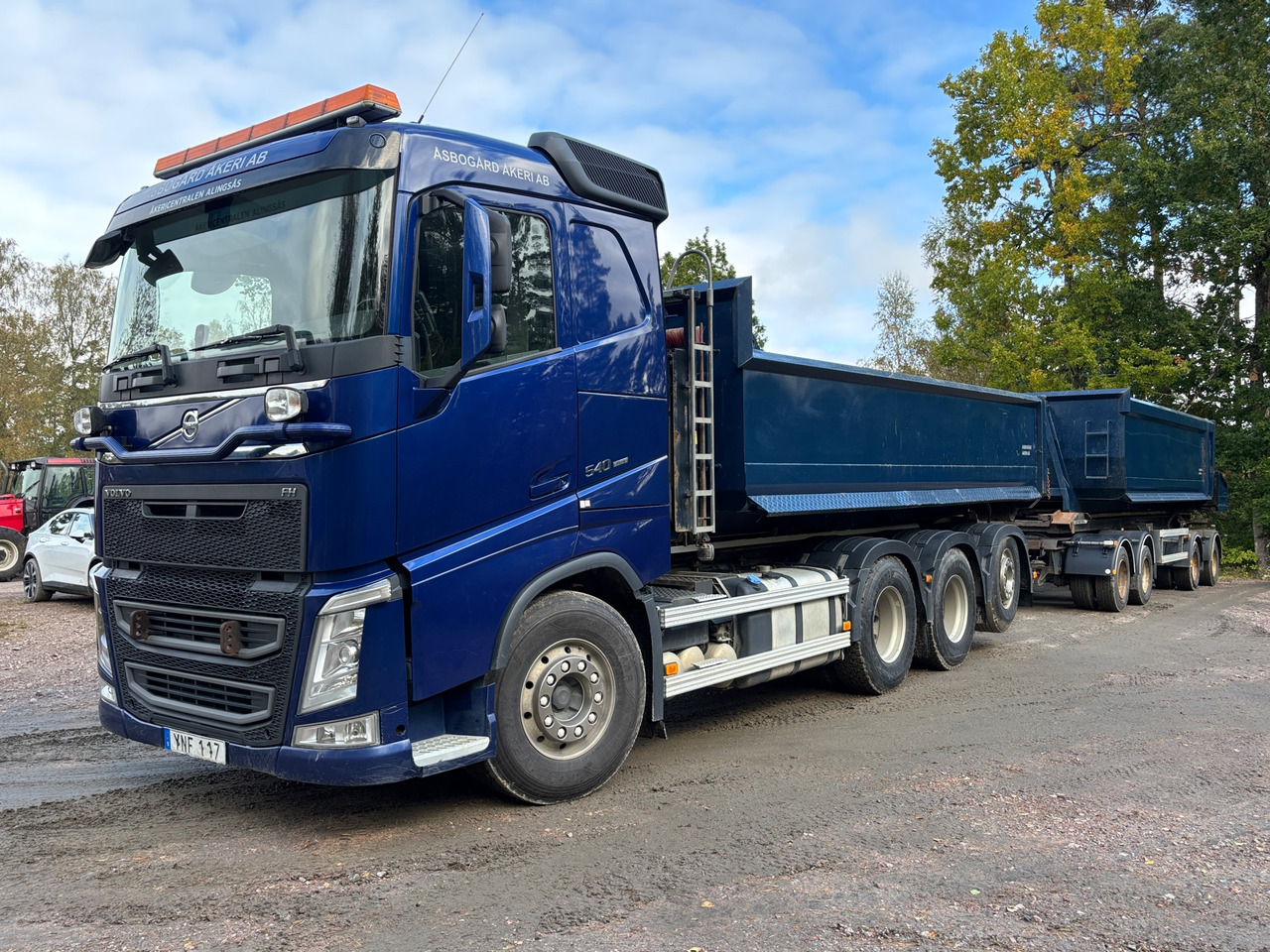 Volvo FH540 - Camión multibasculante: foto 1 Volvo FH540 - Camión multibasculante: foto 1