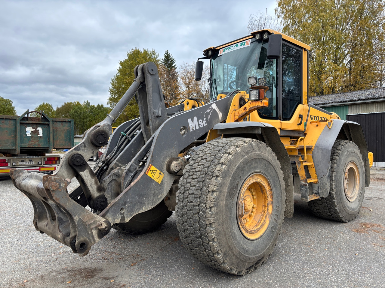 Volvo L110 F - Cargadora de ruedas: foto 1 Volvo L110 F - Cargadora de ruedas: foto 1
