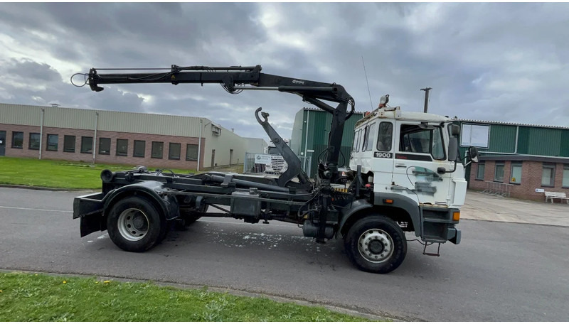DAF 1900 FA 1900 4x4 - Camión volquete: foto 4 DAF 1900 FA 1900 4x4 - Camión volquete: foto 4