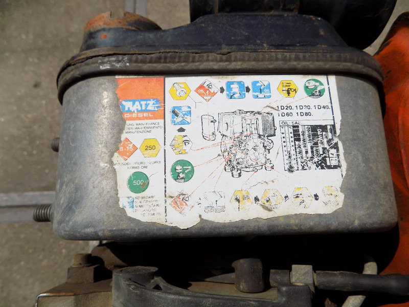 Diversen 1 cillinder hatz waterpomp merk wavo WAVO waterpomp 1 CILL HATZ - Bomba de agua: foto 4 Diversen 1 cillinder hatz waterpomp merk wavo WAVO waterpomp 1 CILL HATZ - Bomba de agua: foto 4