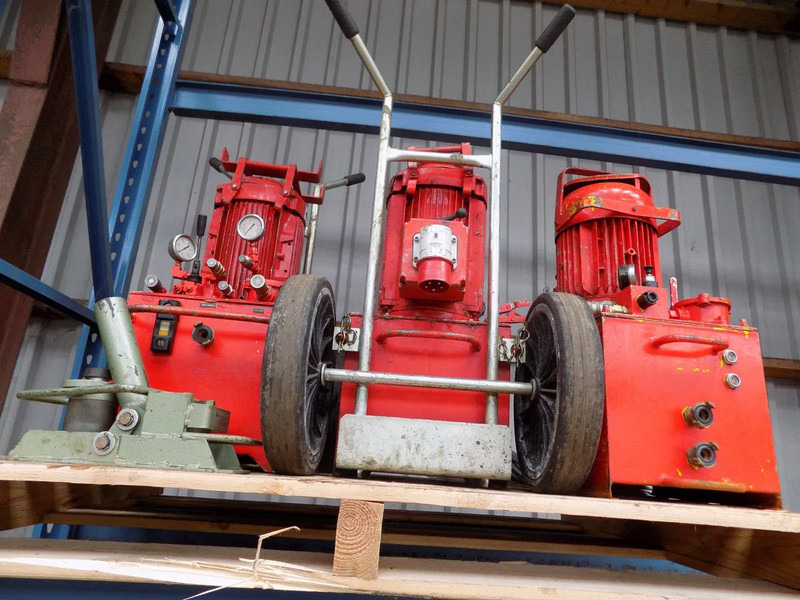 Diversen andamas hydro unit kernboor - Perforadora: foto 1 Diversen andamas hydro unit kernboor - Perforadora: foto 1