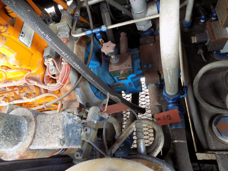 Arrendamiento de Diversen hydraulische generator Aermacchi H25DB Diversen hydraulische generator Aermacchi H25DB: foto 15