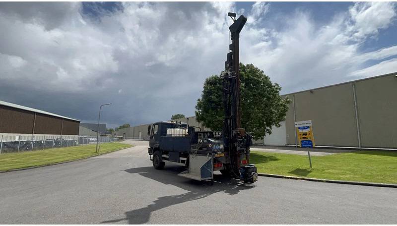 MAN Knebel HY79 Grondboor - Perforadora: foto 4 MAN Knebel HY79 Grondboor - Perforadora: foto 4