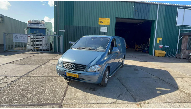 Mercedes-Benz Vito Vito 120 V6 3.0 CDI achter deuren - Furgoneta pequeña: foto 2 Mercedes-Benz Vito Vito 120 V6 3.0 CDI achter deuren - Furgoneta pequeña: foto 2
