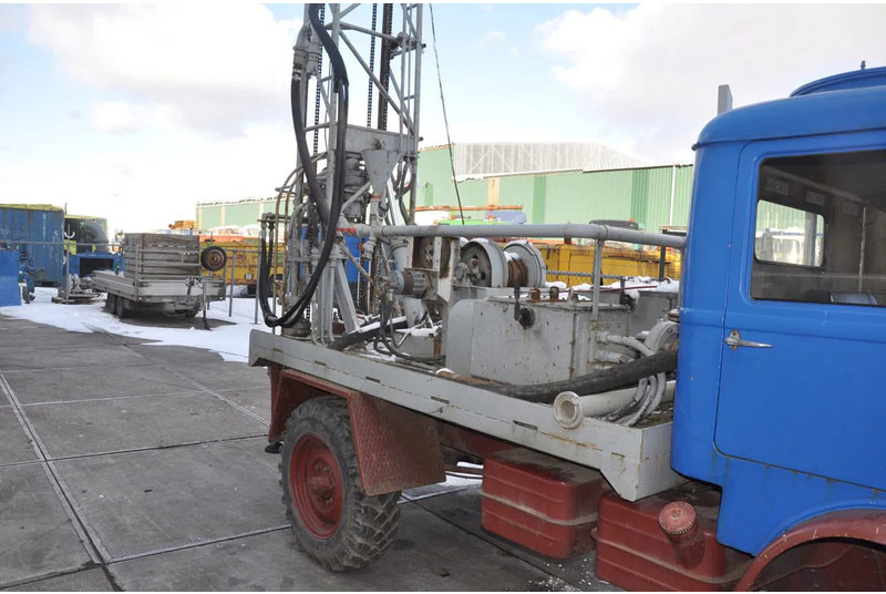 Perforadora Unimog Mercedes S 404 boormachine Bomag: foto 13 Perforadora Unimog Mercedes S 404 boormachine Bomag: foto 13