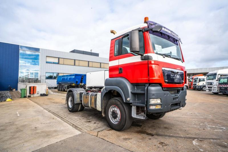 MAN TGS 18.440 BLS 4x4 (+cardan) - Cabeza tractora: foto 2 MAN TGS 18.440 BLS 4x4 (+cardan) - Cabeza tractora: foto 2