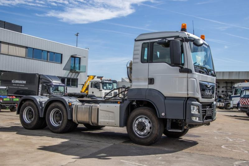 MAN TGS 26.470 6X6H+HYDR - Cabeza tractora: foto 2 MAN TGS 26.470 6X6H+HYDR - Cabeza tractora: foto 2