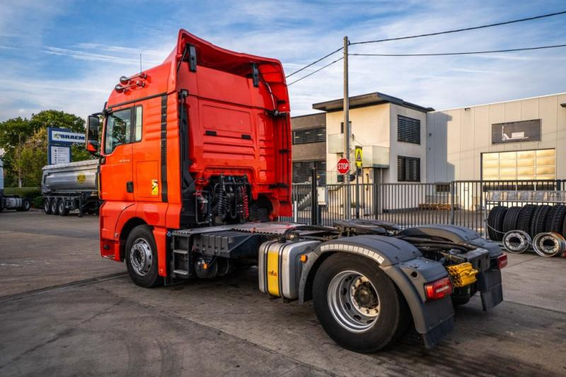 MAN TGX 18.470 XLX BLS+KIPHYDR. - Cabeza tractora: foto 4 MAN TGX 18.470 XLX BLS+KIPHYDR. - Cabeza tractora: foto 4