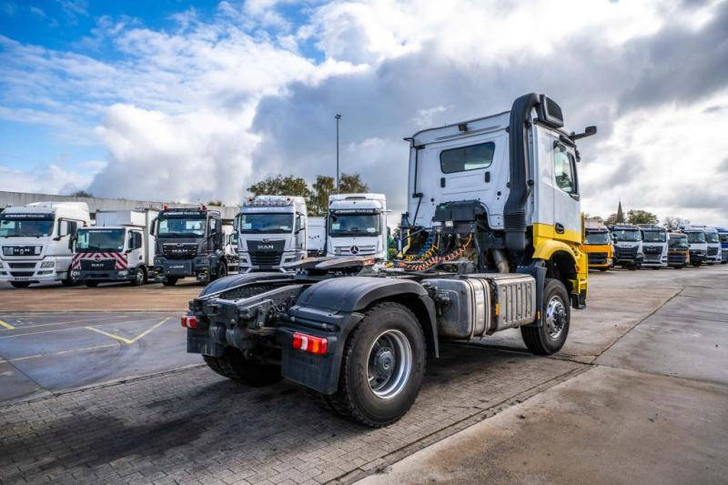 Mercedes AROCS 2045 AS (cardan ) - Cabeza tractora: foto 4 Mercedes AROCS 2045 AS (cardan ) - Cabeza tractora: foto 4