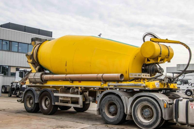 DE BUF BETON MIXER/MALAXEUR/MISCHER12M3 - Semirremolque hormigonera: foto 2 DE BUF BETON MIXER/MALAXEUR/MISCHER12M3 - Semirremolque hormigonera: foto 2