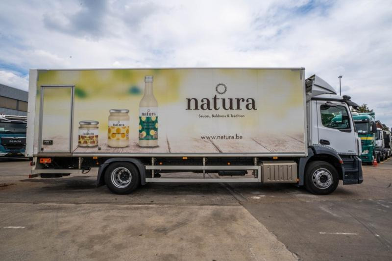 Mercedes ACTROS 2127 L+DHOLLANDIA 2T. - Camión caja cerrada: foto 3 Mercedes ACTROS 2127 L+DHOLLANDIA 2T. - Camión caja cerrada: foto 3