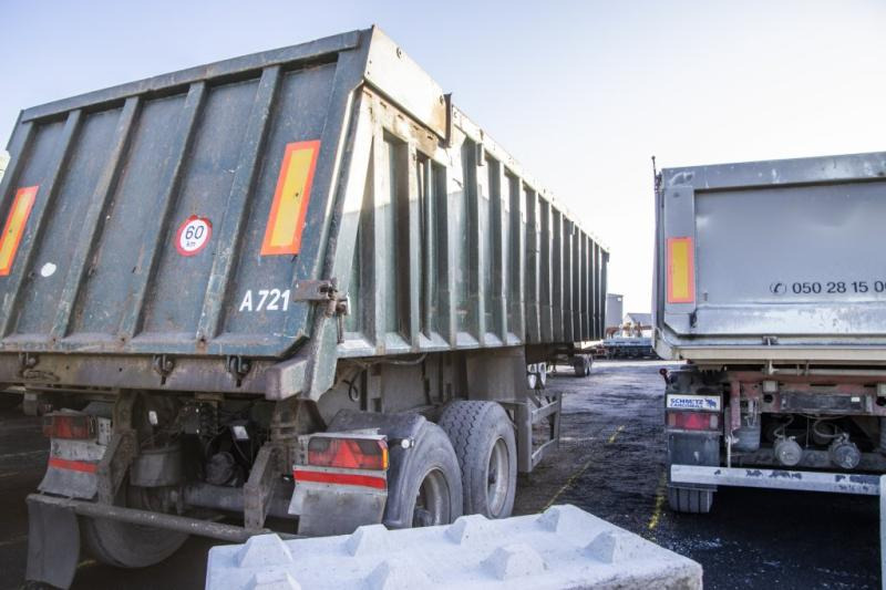 Mol K85F/20T/37ST- HYDR. DOOR - Semirremolque volquete: foto 4 Mol K85F/20T/37ST- HYDR. DOOR - Semirremolque volquete: foto 4