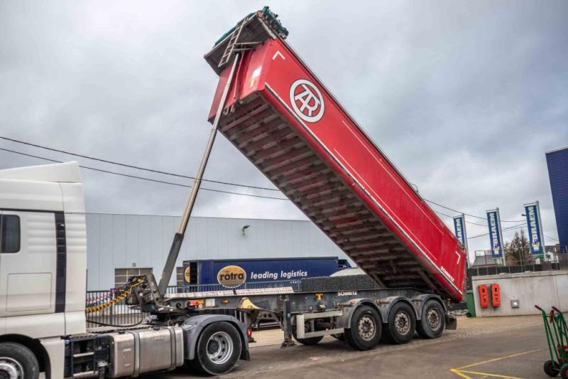 Schmitz SGF-S3- 32 M3 - Semirremolque volquete: foto 1 Schmitz SGF-S3- 32 M3 - Semirremolque volquete: foto 1