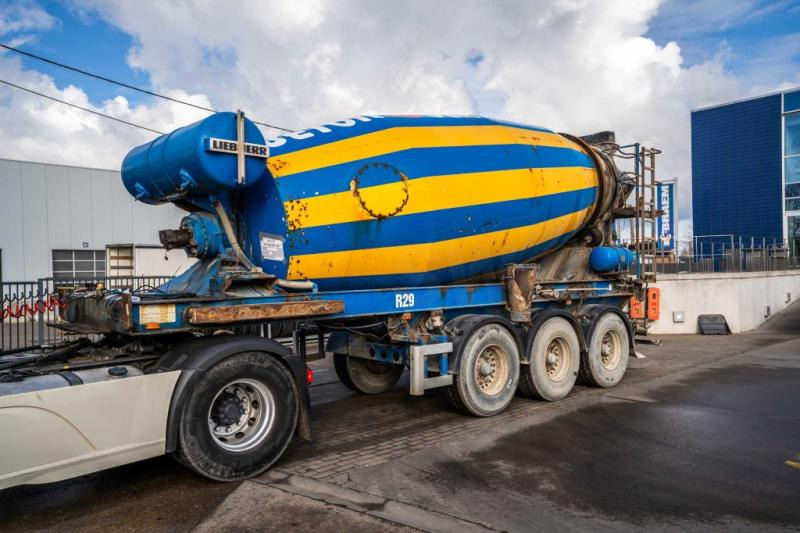MULLER BETON MIXER/MALAXEUR/MISCHER LIEBHERR 12M3 - Semirremolque: foto 1 MULLER BETON MIXER/MALAXEUR/MISCHER LIEBHERR 12M3 - Semirremolque: foto 1
