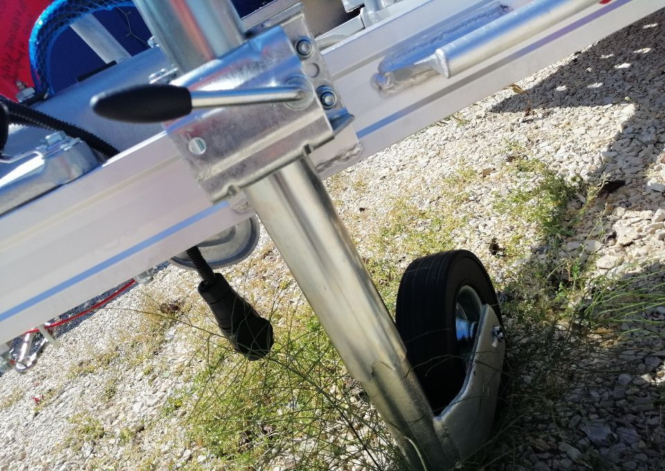 Remolque portavehículos nuevo Besttrailers Silverstone: foto 7