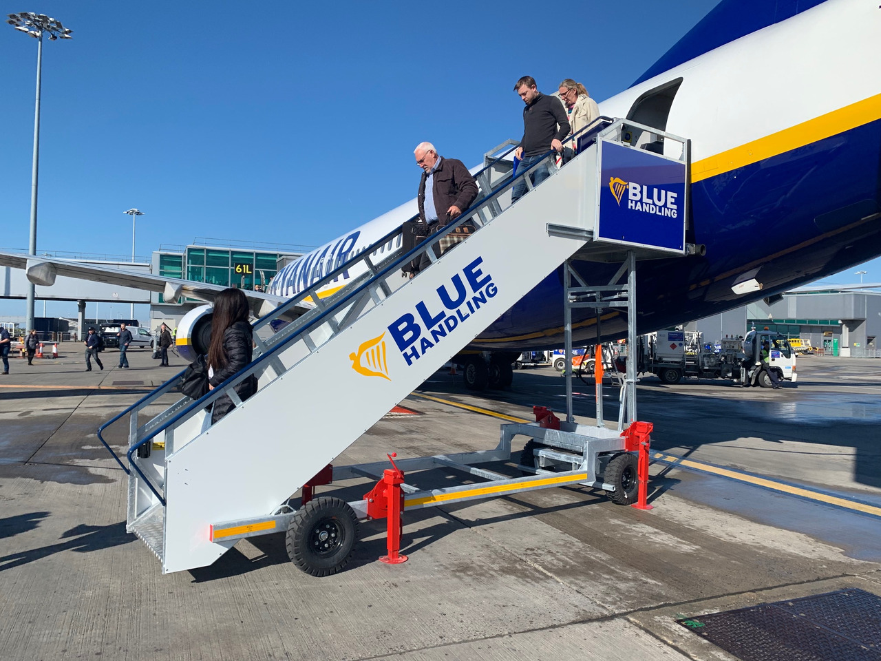 ARS-1 B737 Towable Passenger Stairs - Escalera de pasajeros: foto 1 ARS-1 B737 Towable Passenger Stairs - Escalera de pasajeros: foto 1