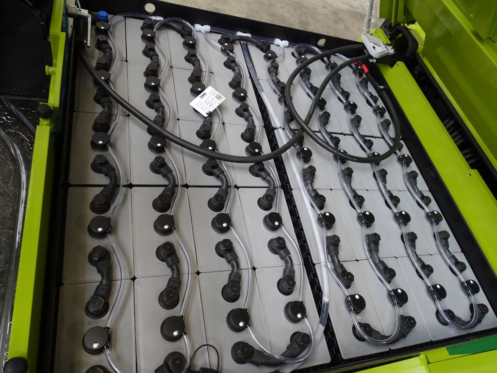 Clark GEX50 - Carretilla elevadora eléctrica: foto 2 Clark GEX50 - Carretilla elevadora eléctrica: foto 2