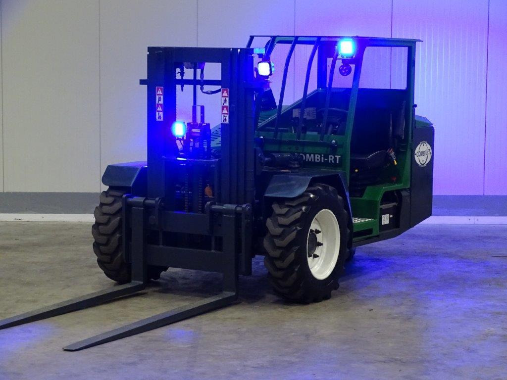Combilift COMBI-RT - TRIPLEX - Carretilla todo terreno: foto 3 Combilift COMBI-RT - TRIPLEX - Carretilla todo terreno: foto 3