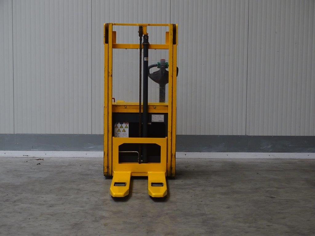 Jungheinrich EJC110 - NEU BATTERIE - Apilador: foto 4 Jungheinrich EJC110 - NEU BATTERIE - Apilador: foto 4