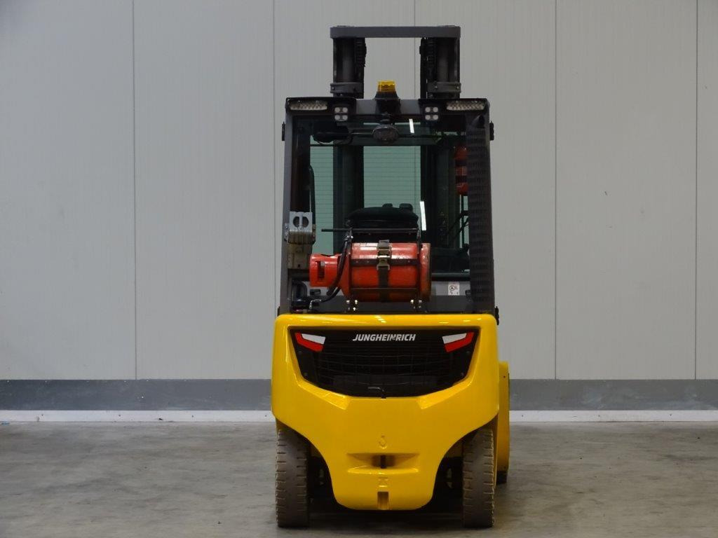Arrendamiento de Jungheinrich TFG430s - TRIPLEX Jungheinrich TFG430s - TRIPLEX: foto 6