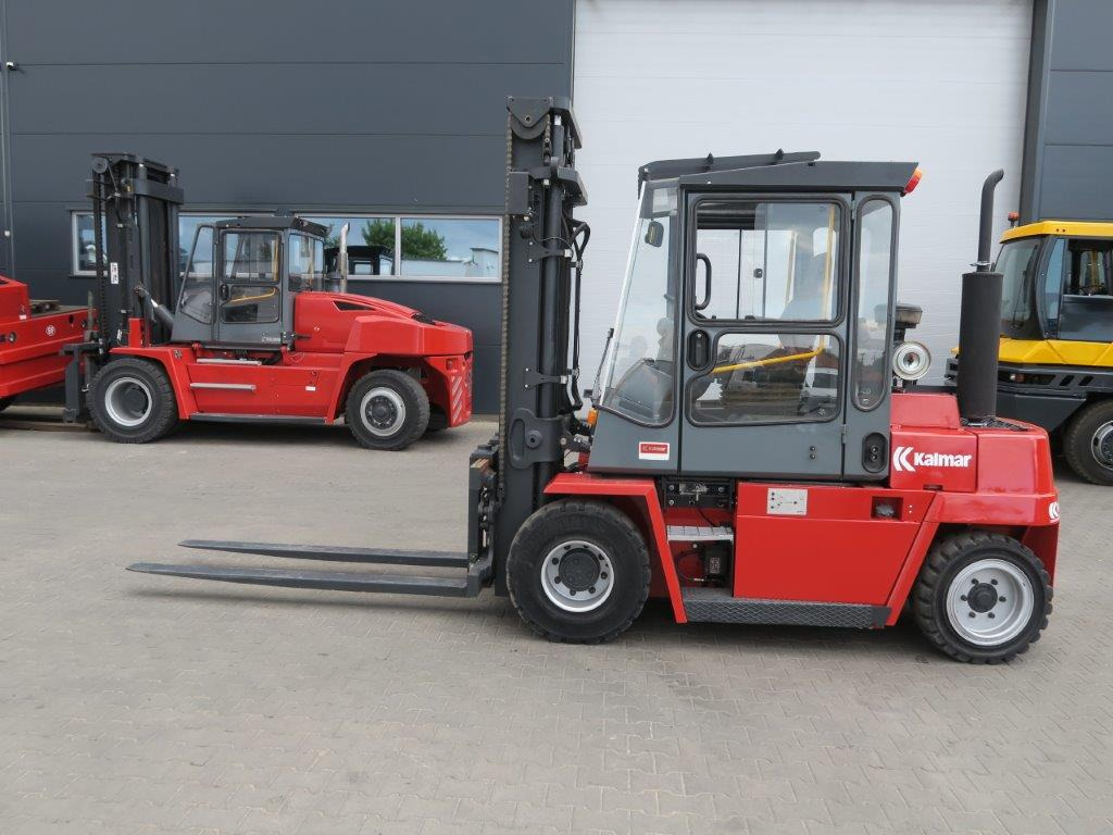 Kalmar DCD55-6H - Carretilla elevadora diésel: foto 1 Kalmar DCD55-6H - Carretilla elevadora diésel: foto 1