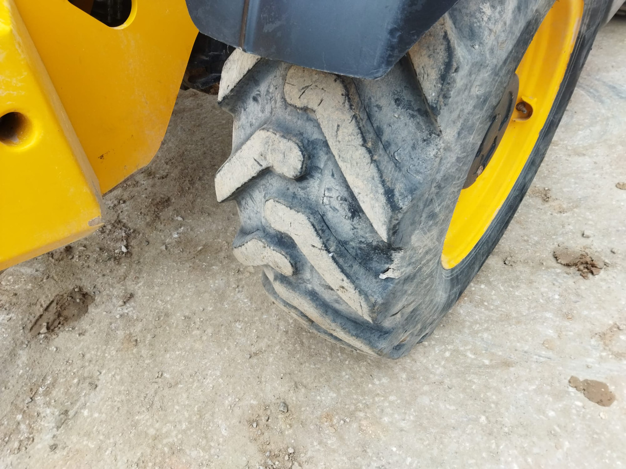 Manipulador telescópico JCB 540.180: foto 13