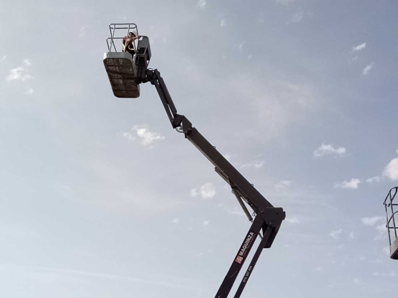 MANITOU 160ATJ EJE OSCILANTE - Plataforma articulada: foto 3 MANITOU 160ATJ EJE OSCILANTE - Plataforma articulada: foto 3