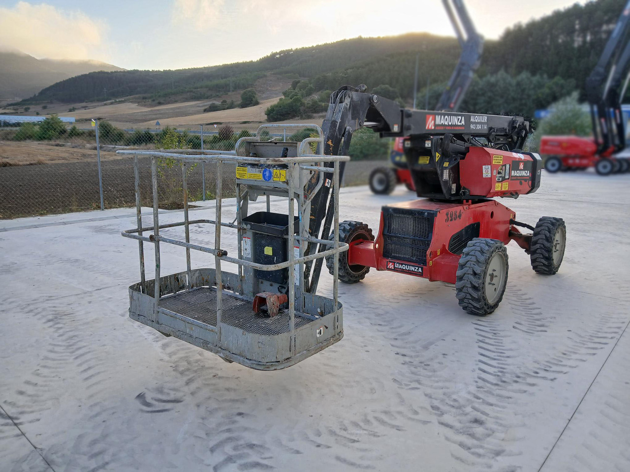 MANITOU MAN GO 12 - Plataforma articulada: foto 3 MANITOU MAN GO 12 - Plataforma articulada: foto 3
