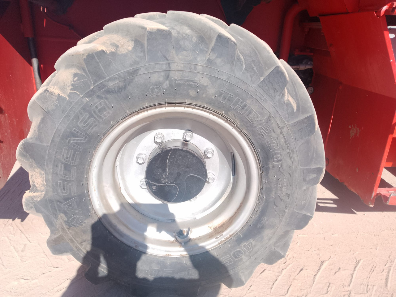 Arrendamiento de  MANITOU MRT1635 MANITOU MRT1635: foto 11