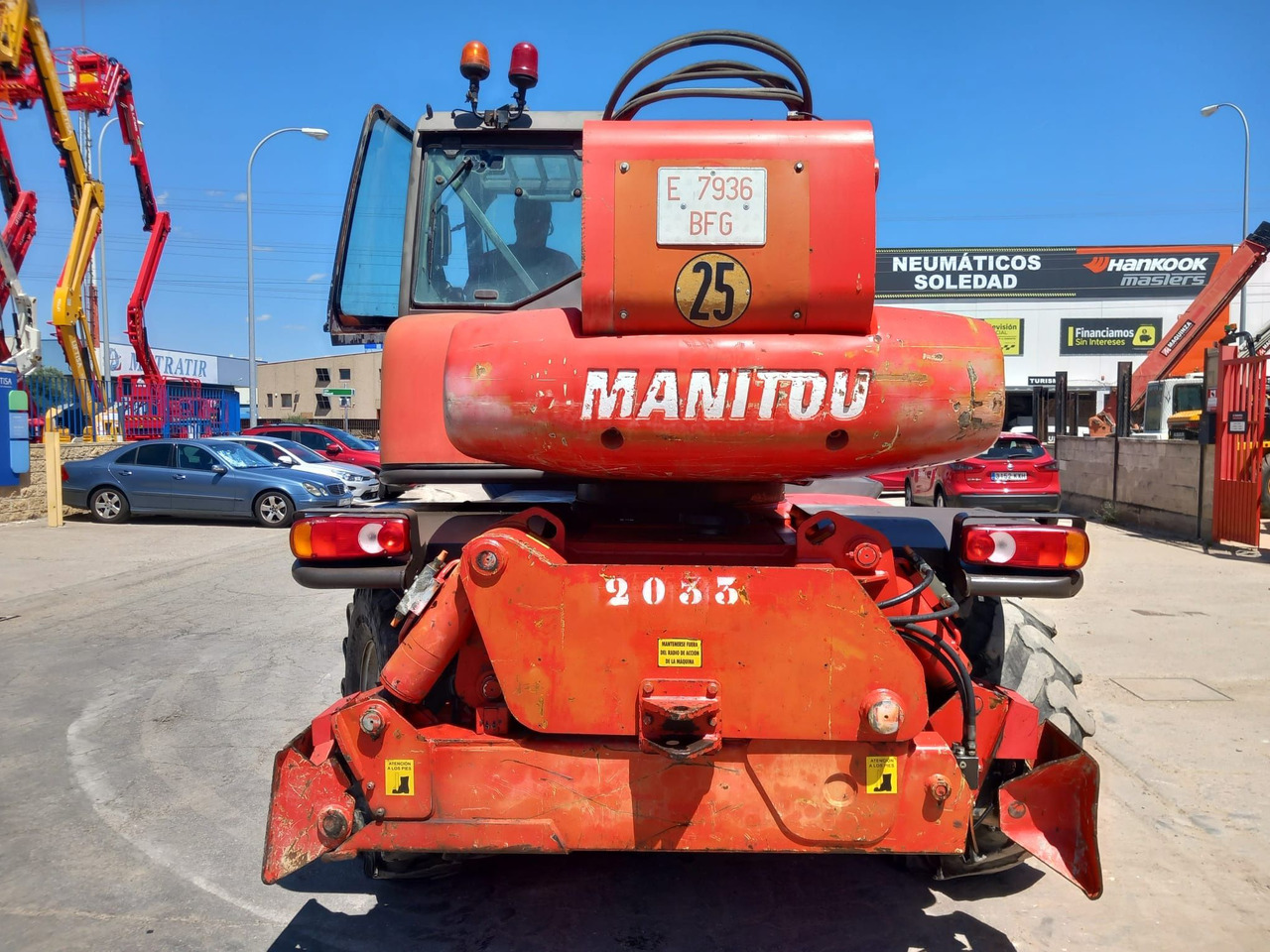MANITOU MRT1742 - Manipulador telescópico: foto 5 MANITOU MRT1742 - Manipulador telescópico: foto 5