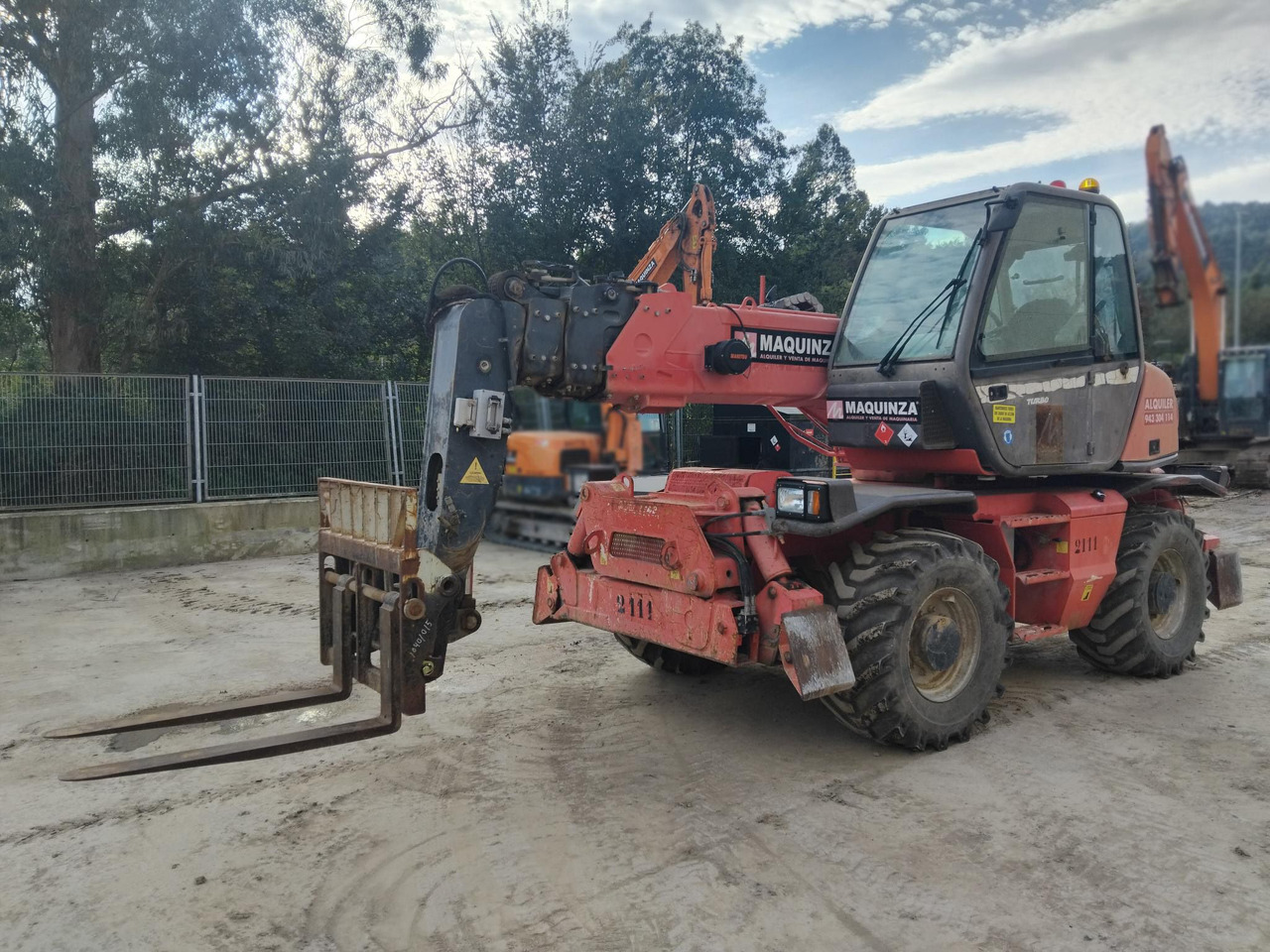 MANITOU MRT1742 - Manipulador telescópico: foto 4 MANITOU MRT1742 - Manipulador telescópico: foto 4
