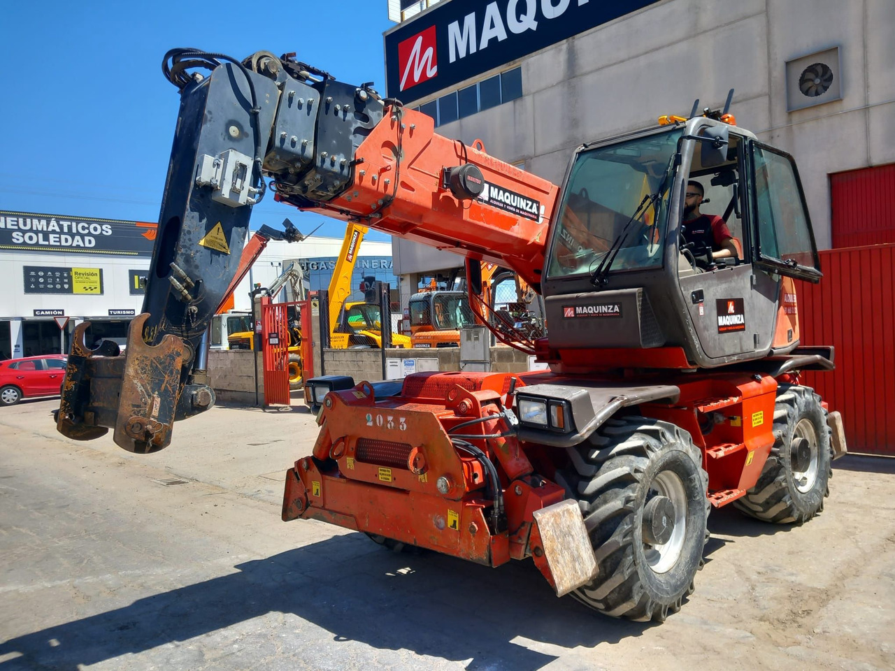 MANITOU MRT1742 - Manipulador telescópico: foto 1 MANITOU MRT1742 - Manipulador telescópico: foto 1