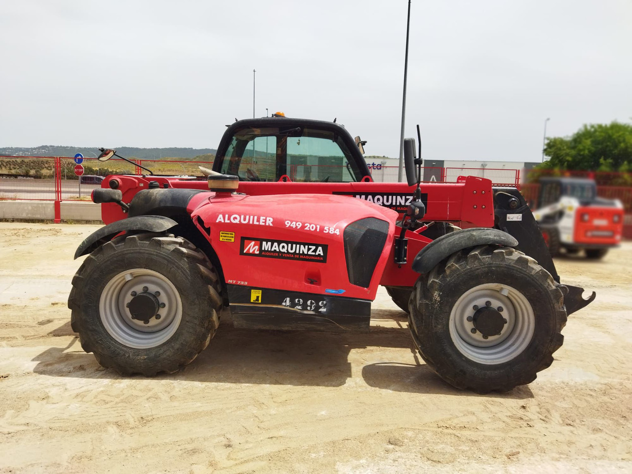 MANITOU MT733 EASY 75D - Manipulador telescópico: foto 3 MANITOU MT733 EASY 75D - Manipulador telescópico: foto 3
