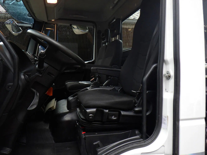 Camión grúa Iveco EuroCargo 140 250 / 6 cilinder / Manual / Bladgeveerd / Hiab X-HIDUO 158 / Radiografisch / Drilling / Winch: foto 18