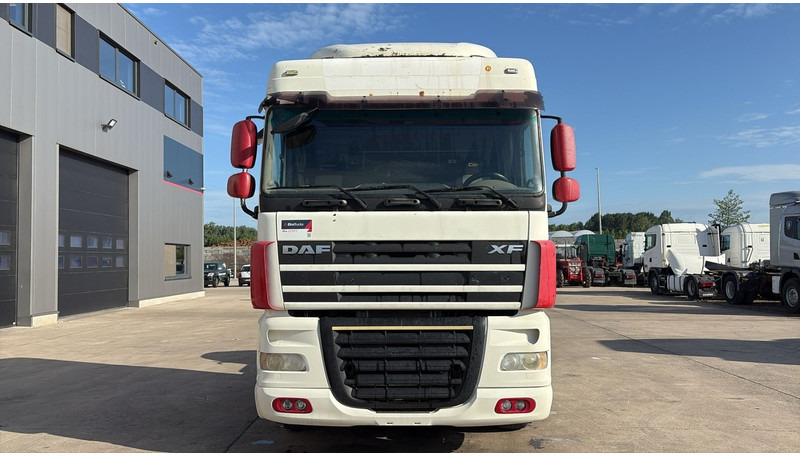DAF 105 XF 460 (BOITE MANUELLE / MANUAL GEARBOX) - Cabeza tractora: foto 2 DAF 105 XF 460 (BOITE MANUELLE / MANUAL GEARBOX) - Cabeza tractora: foto 2