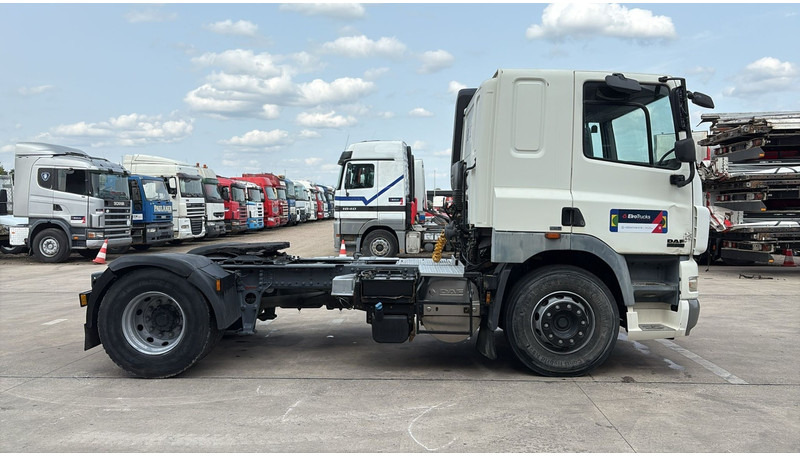 DAF 85 CF 410 (LOW CABIN / PETIT CABINE / TRES PROPRE / CLEAN CONDITION) - Cabeza tractora: foto 4 DAF 85 CF 410 (LOW CABIN / PETIT CABINE / TRES PROPRE / CLEAN CONDITION) - Cabeza tractora: foto 4