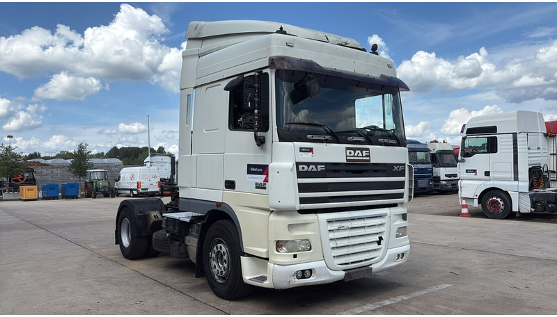 DAF XF 105.460 (AIRCO / GOOD CONDITION / BONNE ETAT) - Cabeza tractora: foto 5 DAF XF 105.460 (AIRCO / GOOD CONDITION / BONNE ETAT) - Cabeza tractora: foto 5
