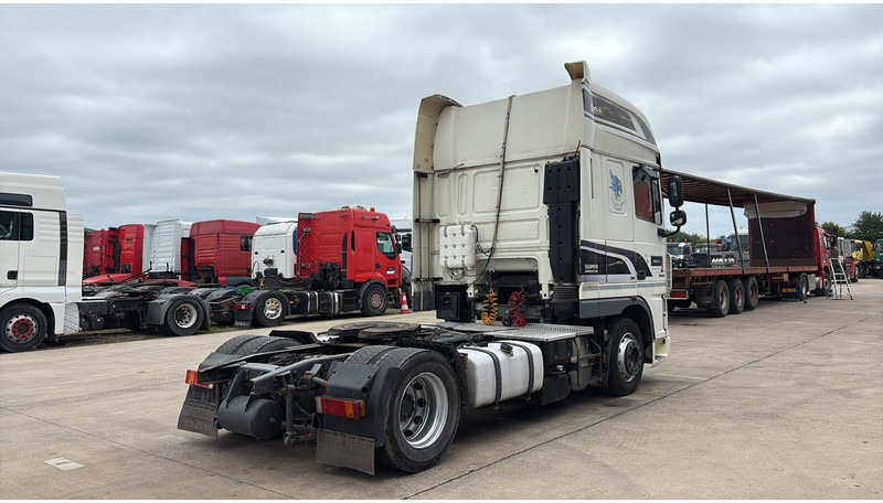 DAF XF 105.460 (BONNE ETAT / AIRCO / GOOD CONDITION) - Cabeza tractora: foto 4 DAF XF 105.460 (BONNE ETAT / AIRCO / GOOD CONDITION) - Cabeza tractora: foto 4