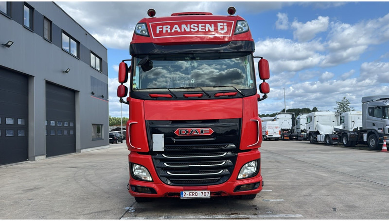 DAF XF 440 (BELGIAN TRUCK / PERFECT CONDITION / VERY CLEAN / 2 TANKS / AIRCO) - Cabeza tractora: foto 2 DAF XF 440 (BELGIAN TRUCK / PERFECT CONDITION / VERY CLEAN / 2 TANKS / AIRCO) - Cabeza tractora: foto 2