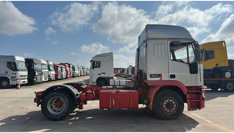 Iveco Eurotech 400 E 34 (PTO / HYDRAULIC PUMP / MANUAL PUMP / POMPE MANUELLE / MANUAL GEARBOX) - Cabeza tractora: foto 4 Iveco Eurotech 400 E 34 (PTO / HYDRAULIC PUMP / MANUAL PUMP / POMPE MANUELLE / MANUAL GEARBOX) - Cabeza tractora: foto 4