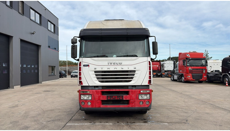 Iveco Stralis 430 (BOITE MANUELLE / MANUAL GEARBOX) - Cabeza tractora: foto 2 Iveco Stralis 430 (BOITE MANUELLE / MANUAL GEARBOX) - Cabeza tractora: foto 2