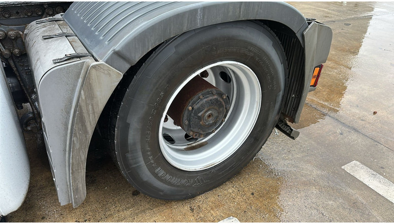 Arrendamiento de Mercedes-Benz Actros 1840 (EPS / GRAND PONT / V6 / BIG AXLE / 3 PEDALES) Mercedes-Benz Actros 1840 (EPS / GRAND PONT / V6 / BIG AXLE / 3 PEDALES): foto 10