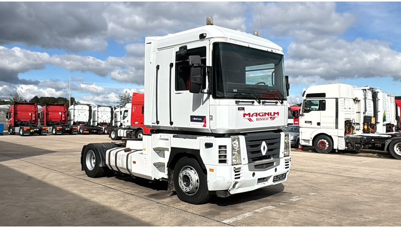 Renault AE 440 Magnum E-tech - Cabeza tractora: foto 5 Renault AE 440 Magnum E-tech - Cabeza tractora: foto 5