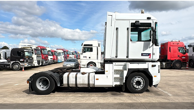 Renault AE 440 Magnum E-tech - Cabeza tractora: foto 3 Renault AE 440 Magnum E-tech - Cabeza tractora: foto 3