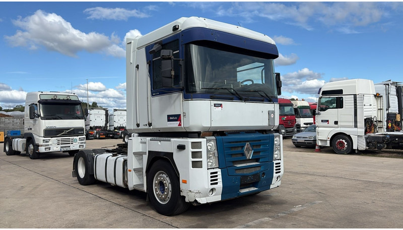 Renault Magnum 440 (BOITE MANUELLE / MANUAL GEARBOX) - Cabeza tractora: foto 2 Renault Magnum 440 (BOITE MANUELLE / MANUAL GEARBOX) - Cabeza tractora: foto 2