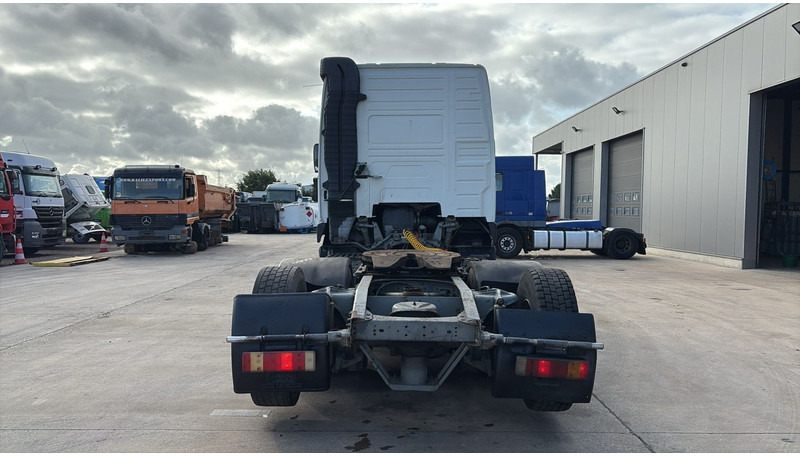 Volvo FH 12.420 (6X2 / BOITE MANUELLE / MANUAL GEARBOX / 8 PNEUS / 8 TYRES) - Cabeza tractora: foto 5 Volvo FH 12.420 (6X2 / BOITE MANUELLE / MANUAL GEARBOX / 8 PNEUS / 8 TYRES) - Cabeza tractora: foto 5