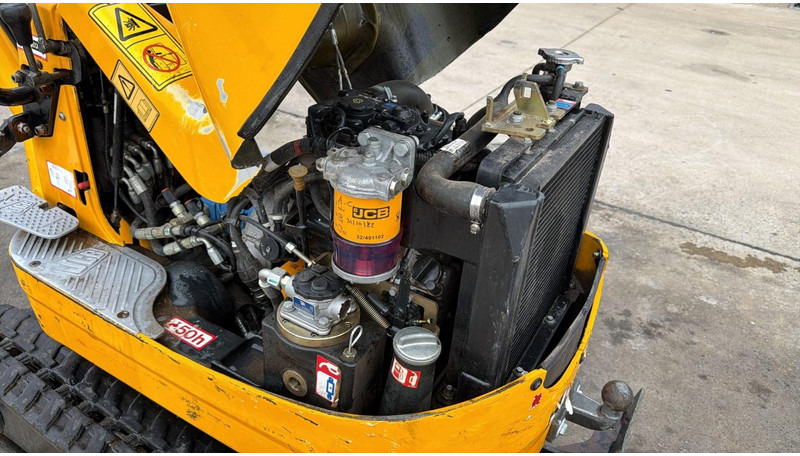 Arrendamiento de JCB 8008 (BE MACHINE / TOP CONDITION / 1898 H) JCB 8008 (BE MACHINE / TOP CONDITION / 1898 H): foto 13 Arrendamiento de JCB 8008 (BE MACHINE / TOP CONDITION / 1898 H) JCB 8008 (BE MACHINE / TOP CONDITION / 1898 H): foto 13