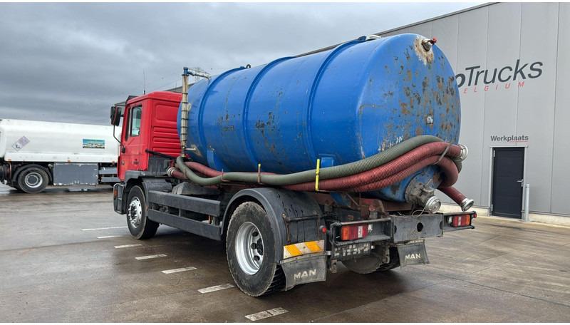 Limpieza de alcantarillado MAN 18.264 F2000 (11000L / EURO 2 / MANUAL GEARBOX / 6 CYLINDER): foto 6