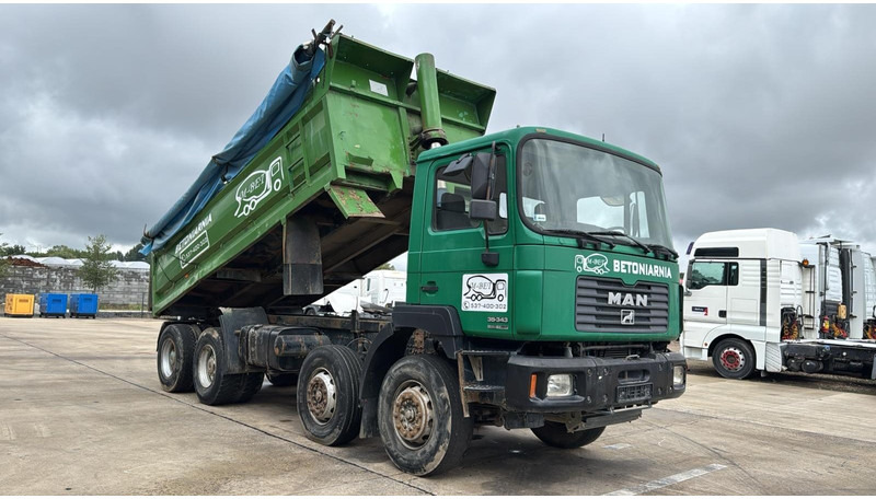 MAN 35.343 (LAMES / STEEL SUSP. / 8X4 / GRAND PONT / BIG AXLE) - Camión volquete: foto 2 MAN 35.343 (LAMES / STEEL SUSP. / 8X4 / GRAND PONT / BIG AXLE) - Camión volquete: foto 2